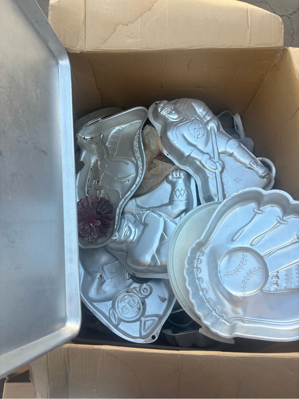 Wilton Silver Decorative Metal Cake and Cookie Mold Set